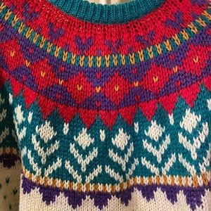 Ivy - hand knitted sweater